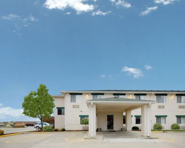 Quality Inn Dayton North - Vandalia