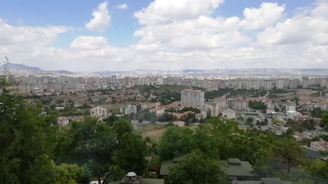 Erguvan Park