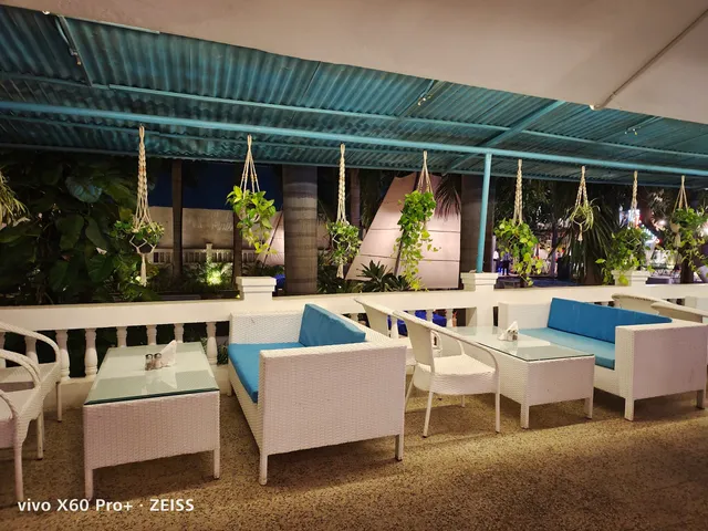 FITB(FILL IN THE BLANKS)