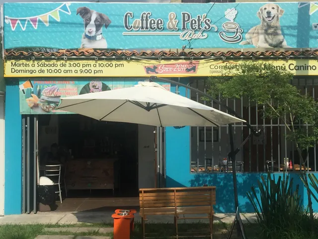 Coffee & Pet's Deli