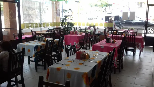 La Luz Restaurant Bar