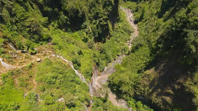 photo-1