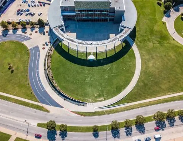 Auditorium Shores at Town Lake Metropolitan Park