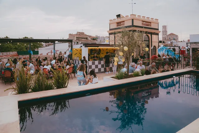 Hotel & Aparthotel Divino