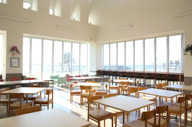 くじら食堂 鉄ノ街珈琲