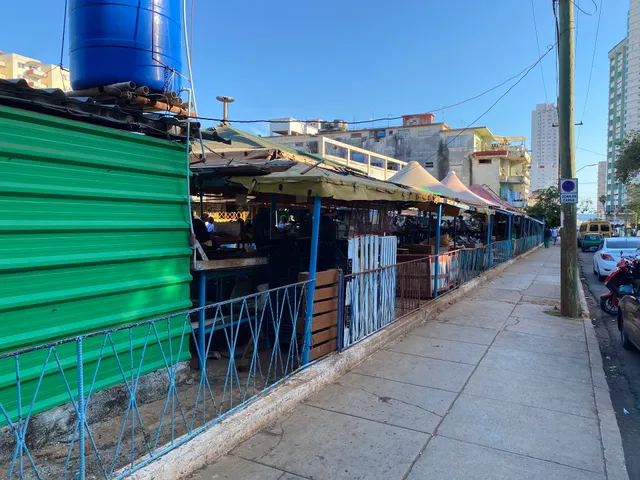 Agromercado 17 and K