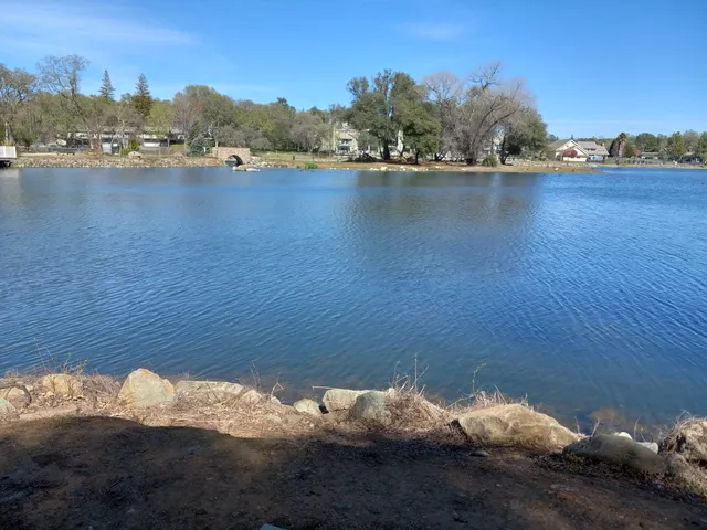 Cameron Park Lake
