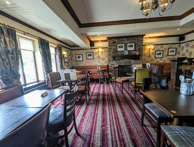 Willow Farm - Dining & Carvery