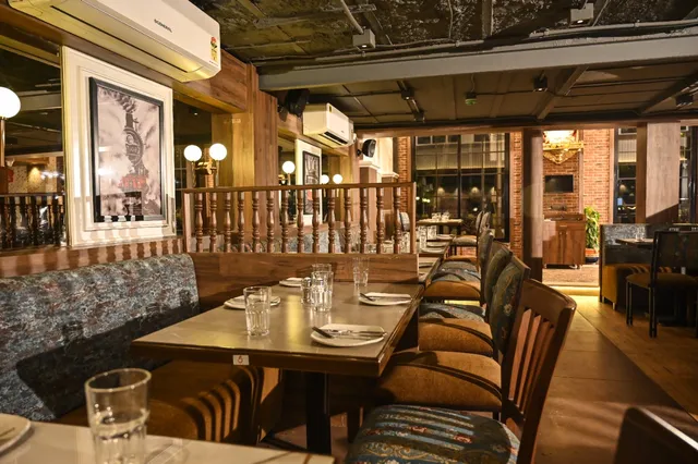 Avenue 27 Kitchen and Bar