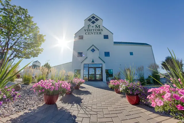 Visit Fargo-Moorhead