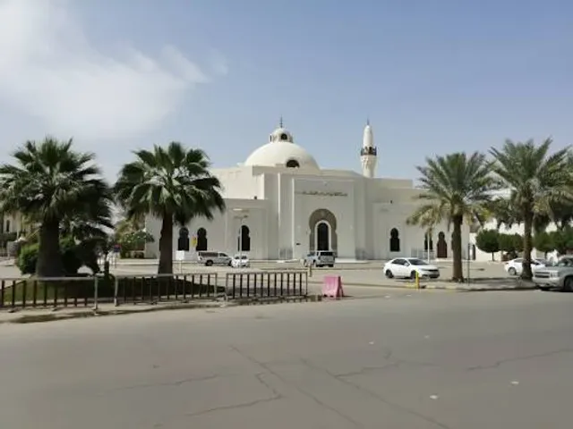 King Khalid Grand Mosque