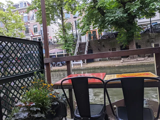 Kimmade Vietnamese Food Village