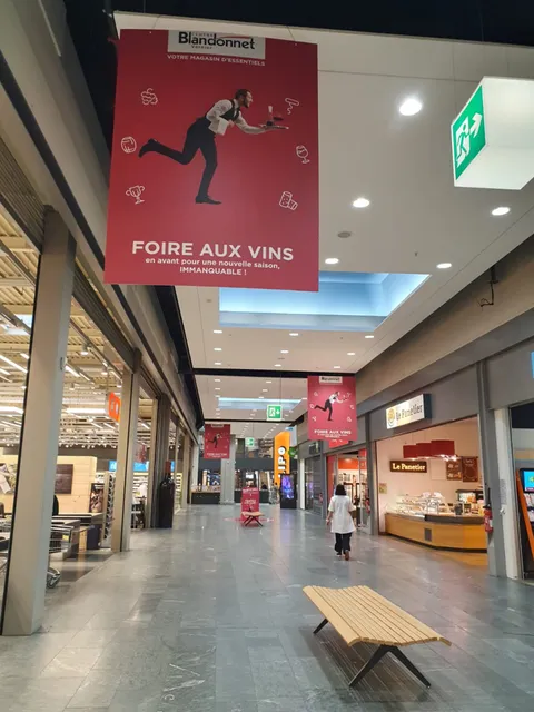Centre Commercial de Blandonnet