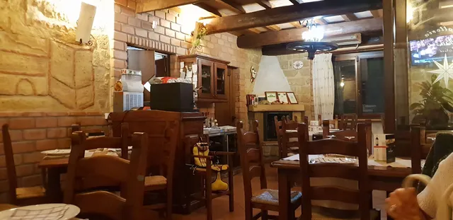 Trattoria La Bussola