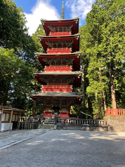 Gojū-no-tō (five-storied pagoda)