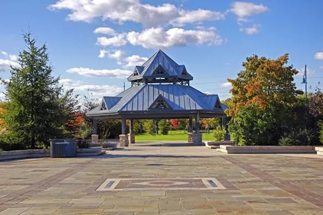 Port Credit Memorial Park