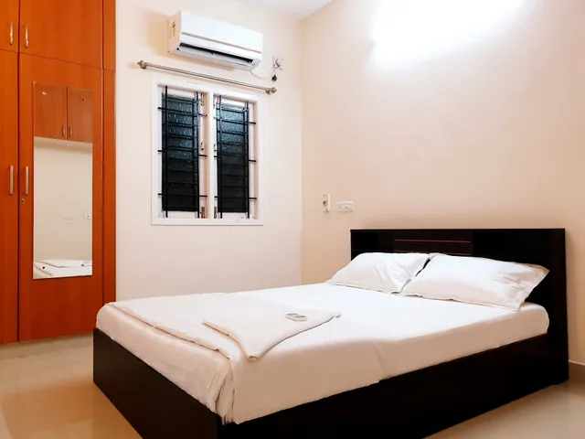 Chippy service Apartment No.23