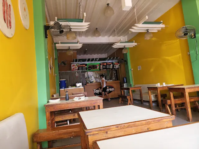 Tapsilog Avenue Gen. Luna