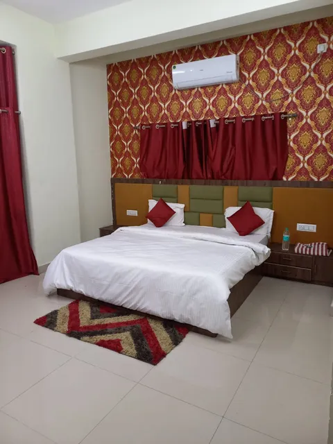 HOTEL MANGLAM PARADISE