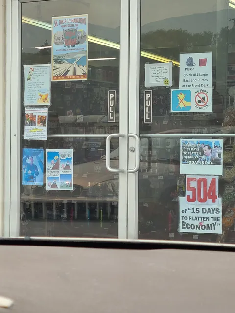 Coulee Wall Variety Store