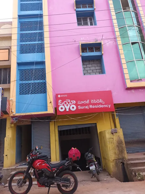 OYO Suraj Residency