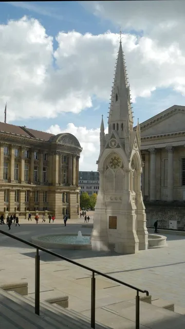 Chamberlain Memorial