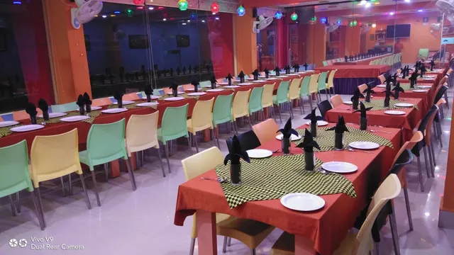 ''BAWARCHI''JAY KANKESHWARI RESTAURANT & CAFE