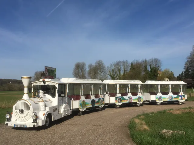 Monet's Train - Givernon