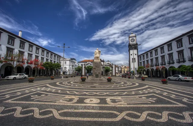 Estátua de Gonçalo Velho Cabral