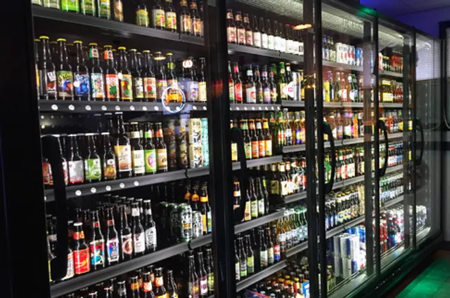 Lucky Louie's Beer & Wieners