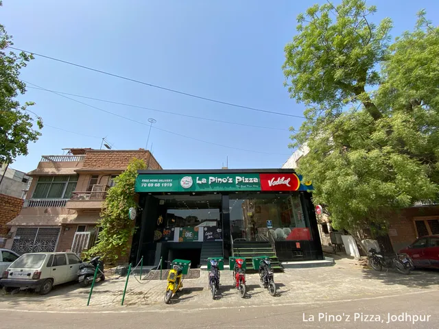 La Pino'z Pizza-Sardarpura, Jodhpur