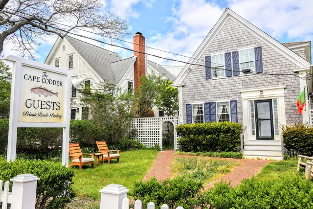 Cape Codder Guest House
