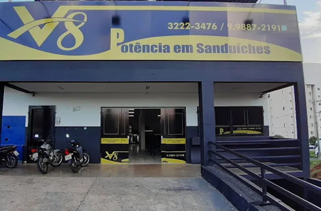 V8 Potência em Sanduiches