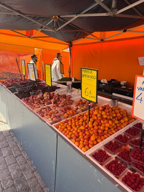 Pasar Seafood Market