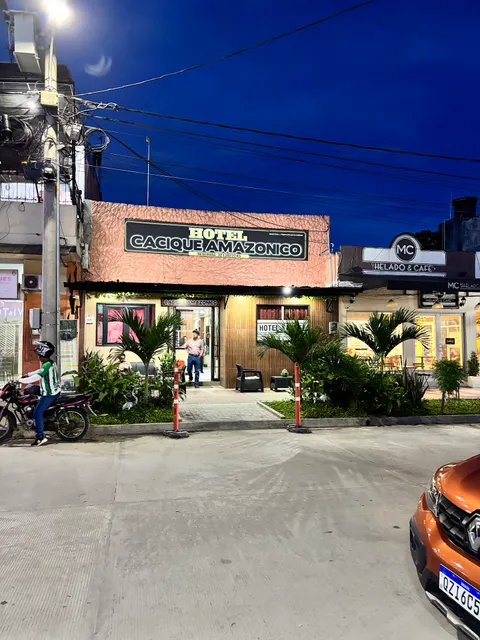 hotel cacique amazonico