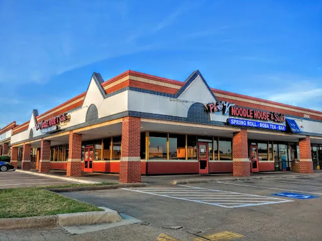 Pho V Noodle House & Sushi