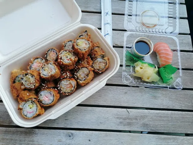 ASIA BIstro Com Dai Dung