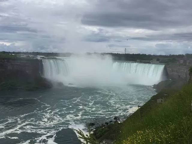 Horseshoe Falls