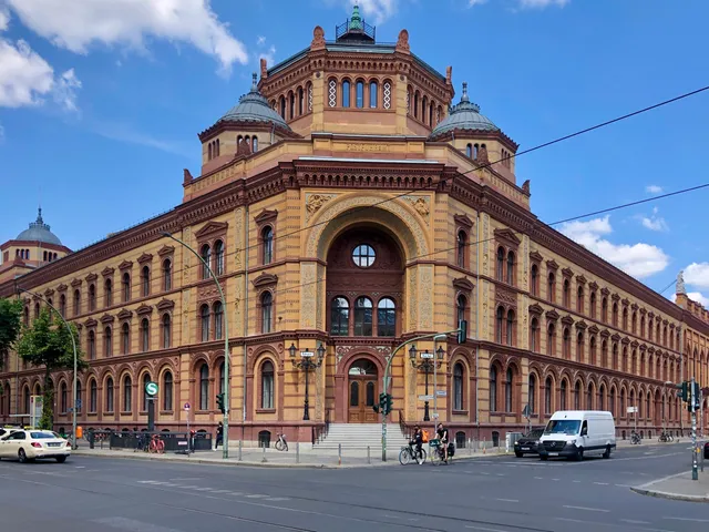 ehemaliges Kaiserliches Postfuhramt