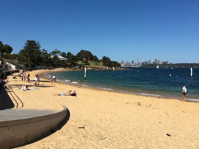 Camp Cove Beach