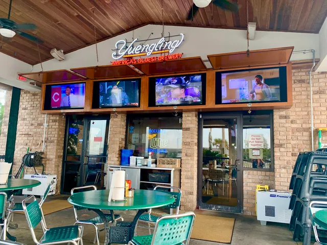 Sidelines Sports Bar and Restaurant