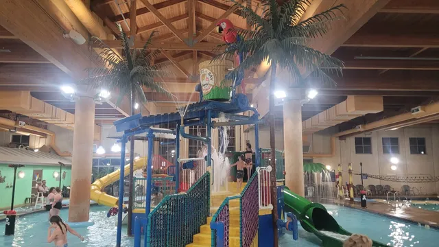 Boji Splash Indoor Waterpark