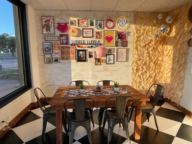 Yummy Bites Desserts & Coffee Shop