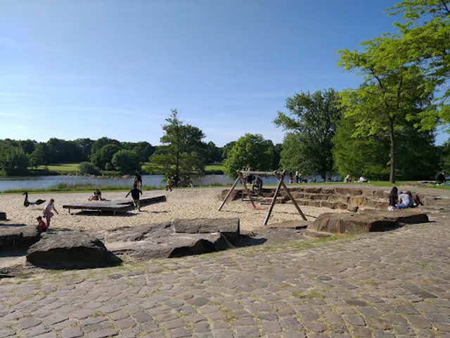 Asia Wok und Pizzeria am Aasee