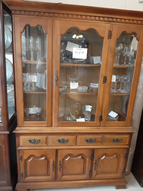 Clarks New & Used Furniture