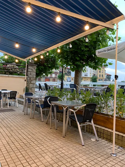 RestoBar Drinks Sí, Querida