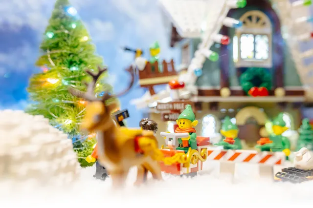 Private Museum of Technology and Structures with Lego Blocks