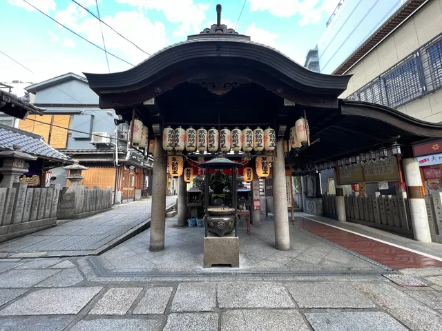 Hozenji Mizukake Fudoson Temple