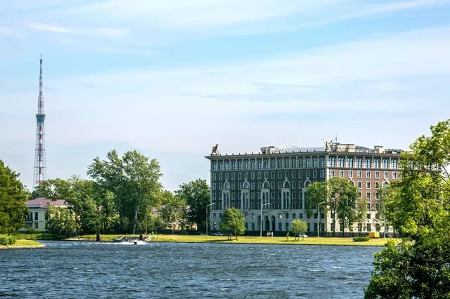 Tsentral'nyy Park Kul'tury I Otdykha Im. S. M. Kirova