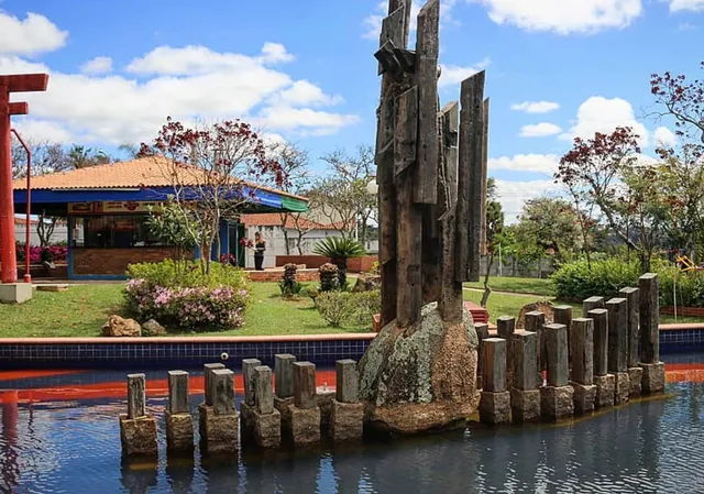 Praça Brasil Japão